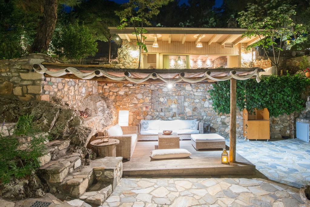 Amicasa Private Seaside Suite Pachis  Dış mekan fotoğraf